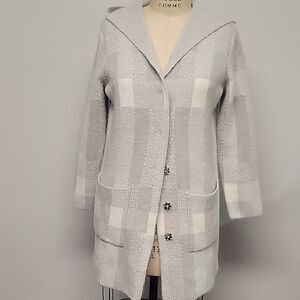 Super comfy Soft Surroundings sweater coat. Size M. Soft gray and cream. Hood